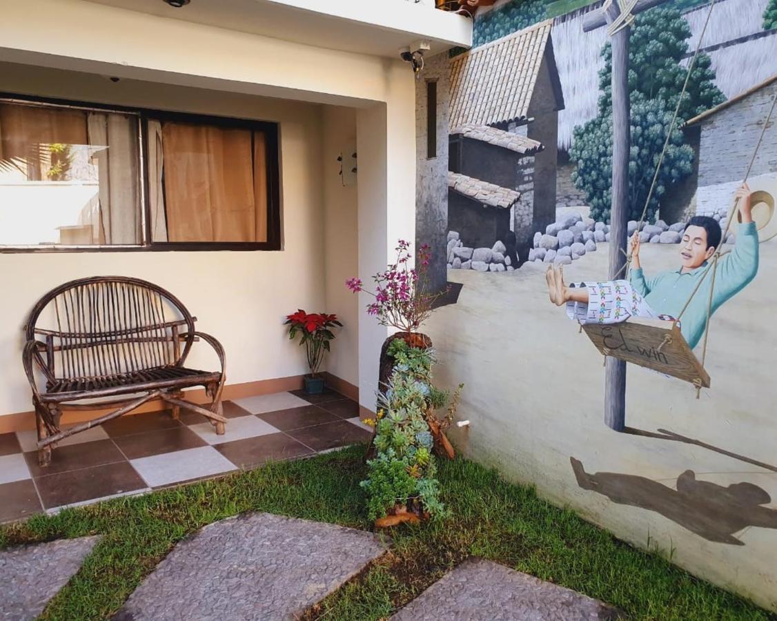 Hotel Ariana San Pedro La Laguna Buitenkant foto