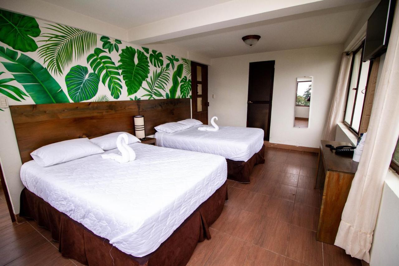 Hotel Ariana San Pedro La Laguna Buitenkant foto