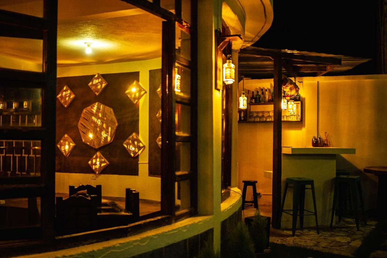 Hotel Ariana San Pedro La Laguna Buitenkant foto