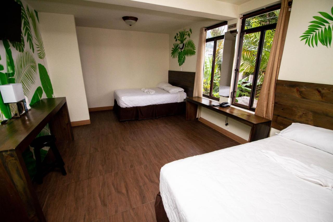 Hotel Ariana San Pedro La Laguna Buitenkant foto