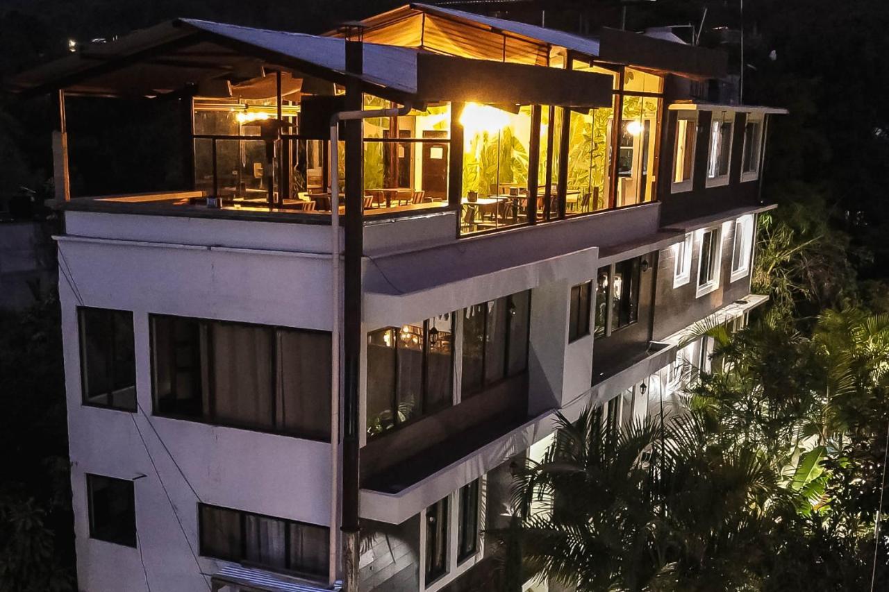 Hotel Ariana San Pedro La Laguna Buitenkant foto
